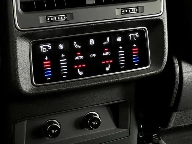 Audi RSQ8 4.0 TFSI RS Q8 quattro 2021 Hybride Benzine 31