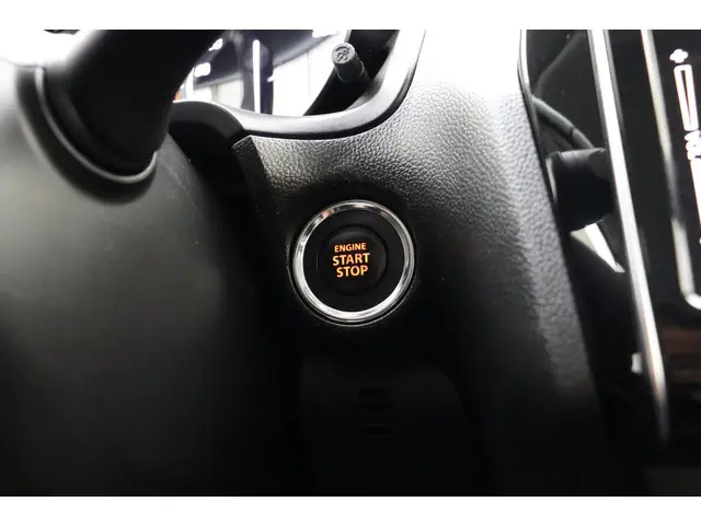Suzuki Swift 1.0 Stijl Smart Hybrid 2019 Benzine 29