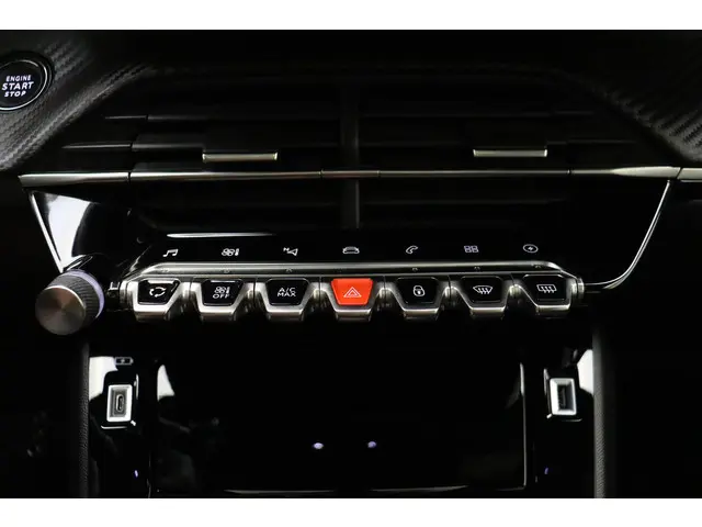 Peugeot e-2008 EV GT 50 kWh 2022 Elektrisch 28