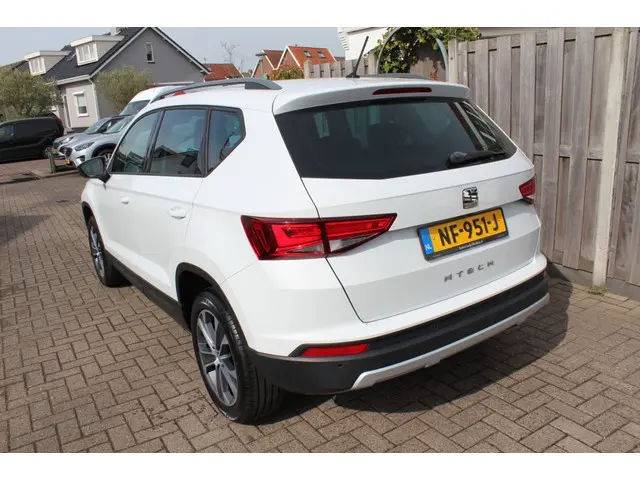 SEAT Ateca 1.0 EcoTSI Style 2017 Benzine 4