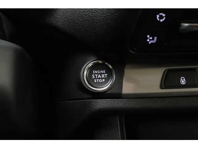 Opel Vivaro 2.0 Diesel 145 L3 Dubbele Cabine 2024 Diesel 24