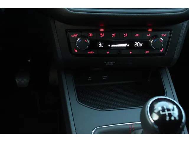 SEAT Ibiza 1.0 TSI 116pk FR 2019 Benzine 11