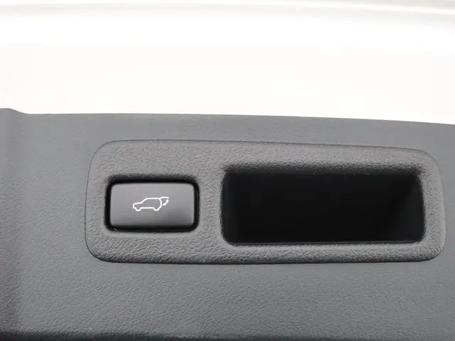 Lexus NX 300h AWD F Sport Line 2014 Hybride Benzine 37