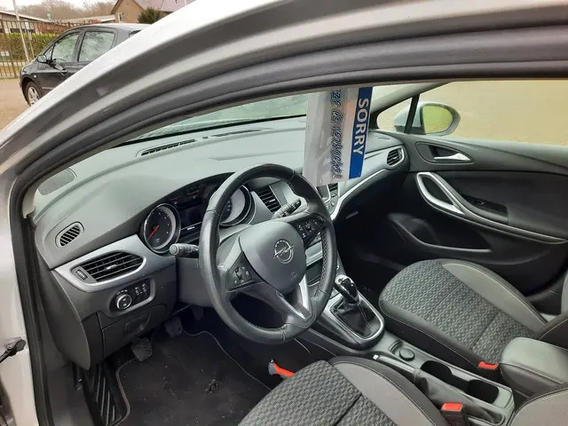 Opel Astra Sports Tourer 1.2 Launch Edition 2020 Benzine 7