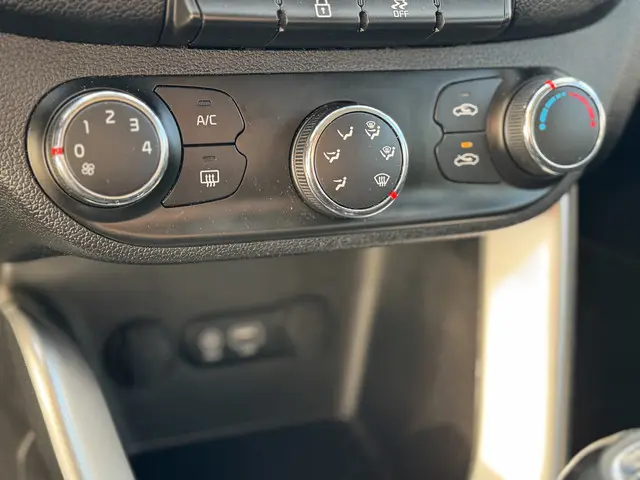 Kia cee'd 1.0 T-GDi Navigator 2017 Benzine 25