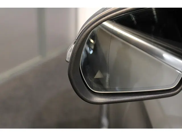 Mercedes-Benz GLC Coupé 300 4MATIC Premium 2019 Benzine 21