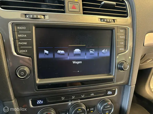 Volkswagen e-Golf , Navi , PDC V+A 2014 Elektrisch 18