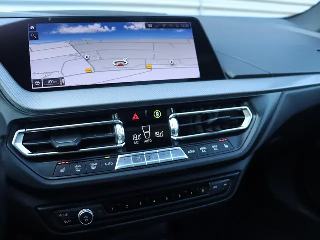 BMW 2 Serie Gran Coupé 218i 2020 Benzine 15