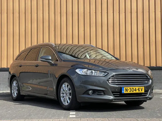 Ford Mondeo Wagon 1.5 Titanium Lease Edition 2018 Benzine 3