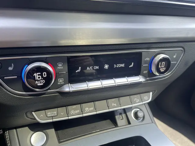 Audi Q5 45 TFSI S Line edition 2021 Benzine 25