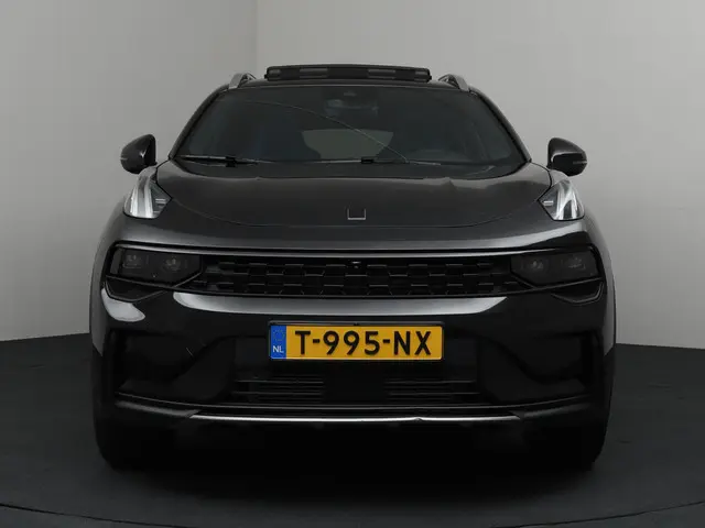 Lynk & Co 01 1.5 2023 Hybride Benzine 36
