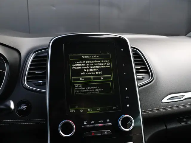 Renault Grand Scénic 1.2 TCe Bose 2017 Benzine 8