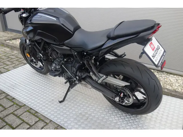 Yamaha MT 07 ABS 2023 Benzine 16