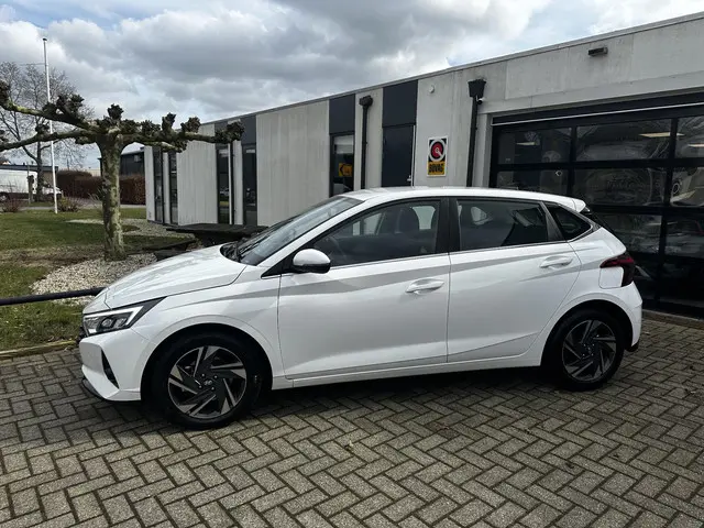 Hyundai i20 1.0 T-GDI Premium 2020 Benzine 6