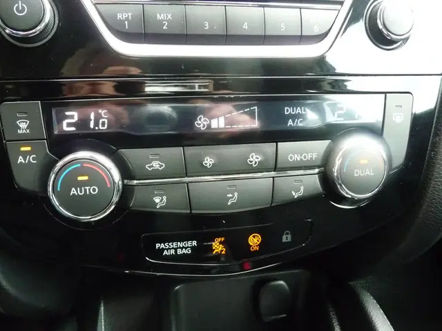 Nissan QASHQAI 1.2 Acenta 2014 Benzine 18