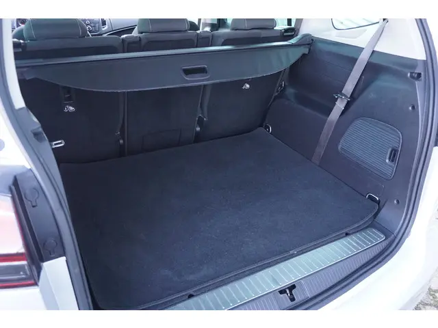 Opel Zafira Tourer 1.4 Cosmo 7persoons - 2013 Benzine 27