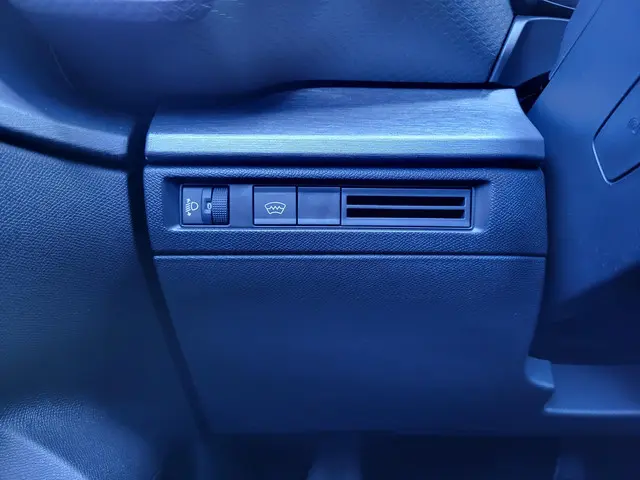 Citroën C5 X 1.2 PureTech Feel AUTOMAAT 2023 Benzine 8