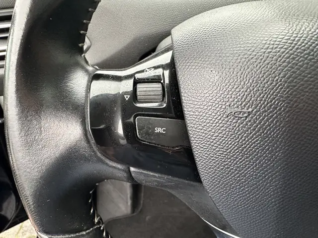 Peugeot 308 SW 1.2 PureTech Allure 2017 Benzine 15