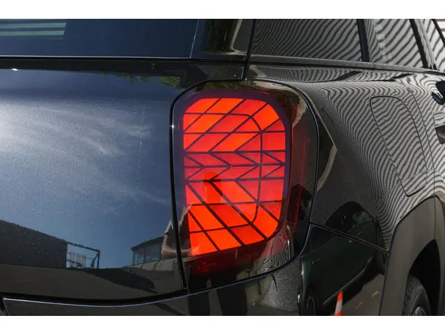 MINI Aceman E 2025 Elektrisch 9