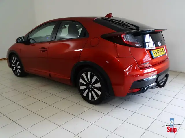 Honda Civic 1.8 Elegance 2016 Benzine 24