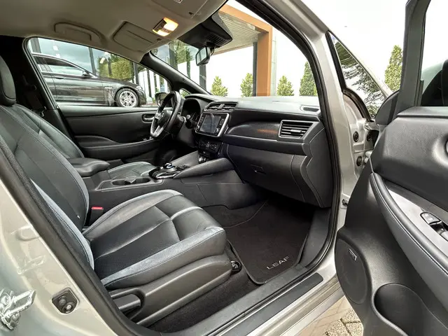 Nissan Leaf Tekna 40 kWh 2019 Elektrisch 19