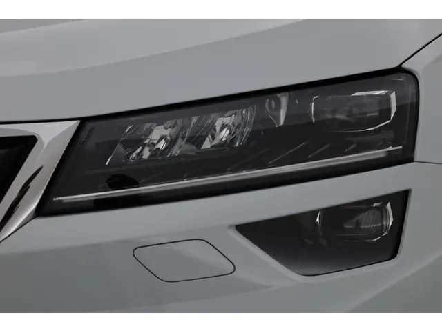 Škoda Karoq 1.5 TSI ACT DSG 2019 Benzine 26