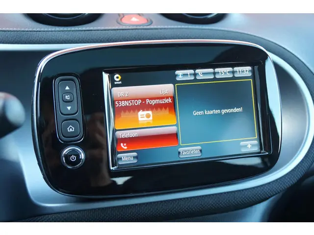 Smart Forfour EQ BRABUS Style 18 kWh 2019 Elektrisch 39