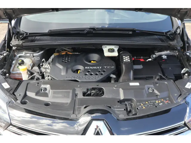 Renault Espace 1.8 TCe Limousin 7p. 2018 Benzine 14