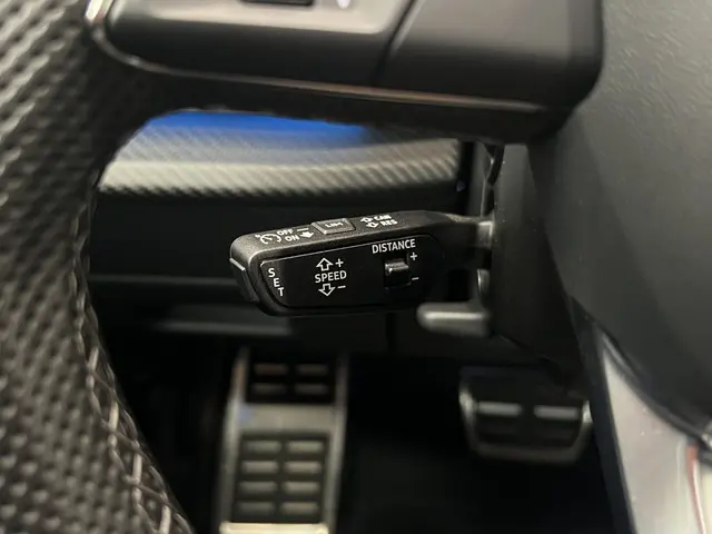 Audi SQ8 4.0 TFSI SQ8 quattro 2024 Benzine 26