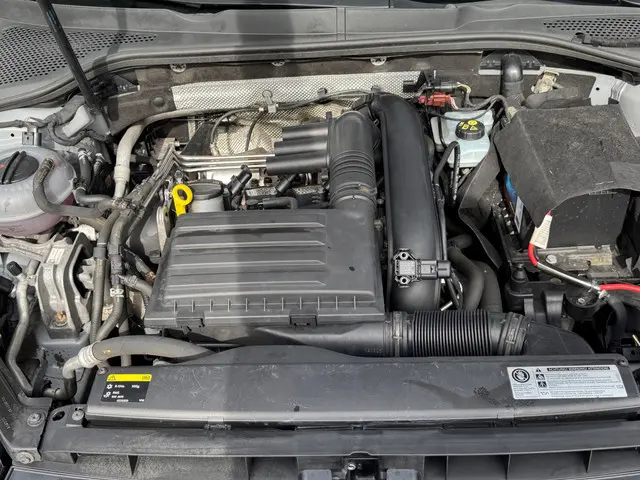 Volkswagen Golf 7 1.4 TSI 5DRS *NETTE AUTO* 2013 Benzine 13