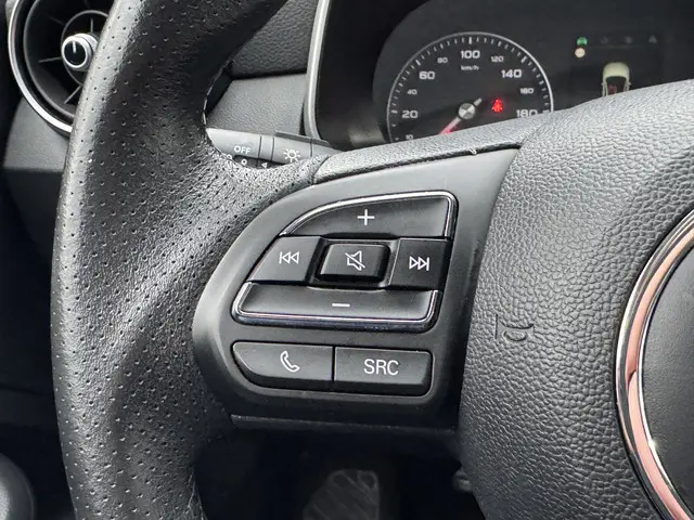 MG ZS EV MG Luxury 45 kWh 140pk 2020 Elektrisch 19