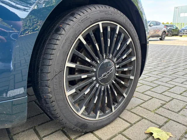 Fiat 500e C Icon 42 kWh 2023 Elektrisch 29