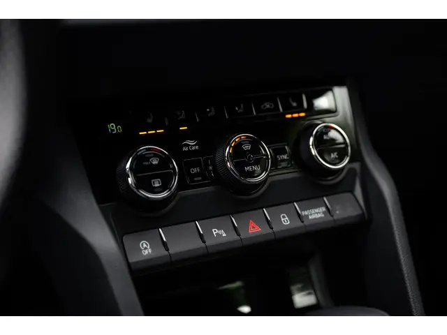 Škoda Karoq 1.5 TSI ACT Sportline 2019 Benzine 22