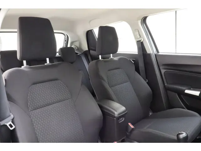 Suzuki Swift 1.2 Comfort 2020 Benzine 7