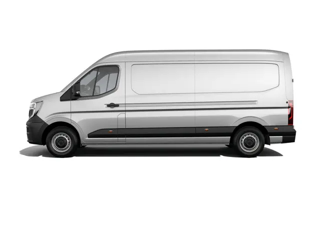 Renault Master Advance 2024 Diesel 6
