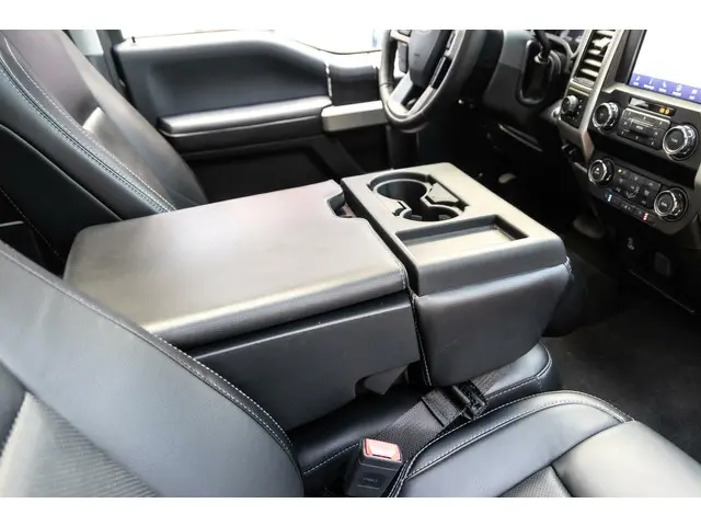 Ford F-250 USA Lariat 2021 Benzine 21