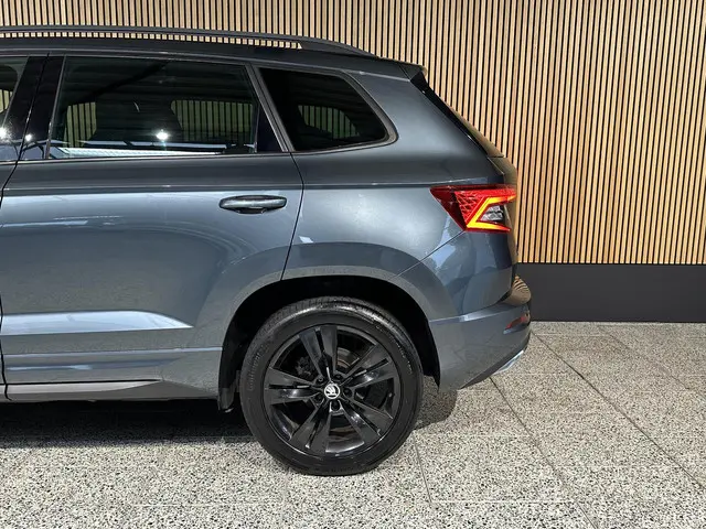 Škoda Karoq 1.5 TSI ACT Sportline Business 2020 Benzine 11