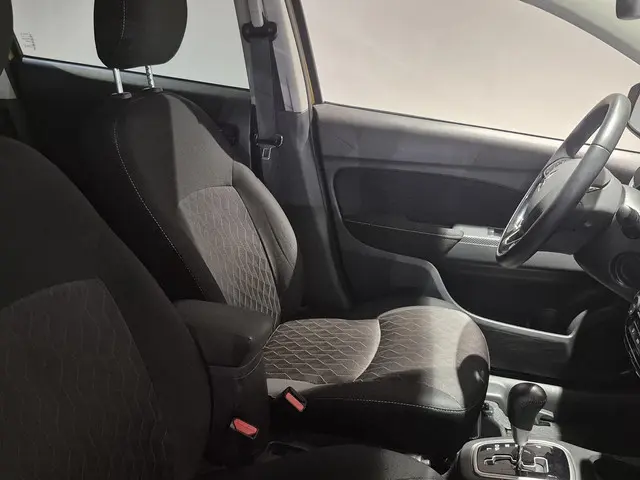 Mitsubishi Space Star 1.2 Nova 2020 Benzine 8