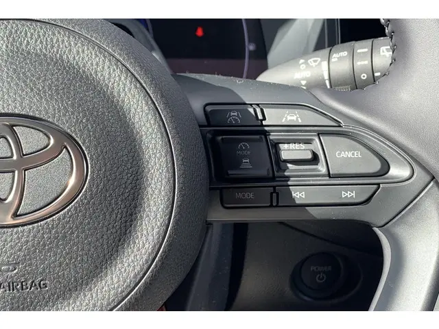 Toyota Aygo X Hybrid 115 envy 2026 Hybride Benzine 17