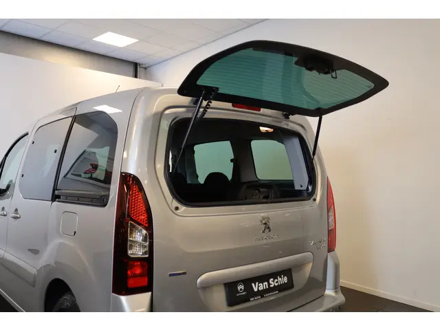 Peugeot Partner Tepee PT 110 Active 2018 Benzine 13