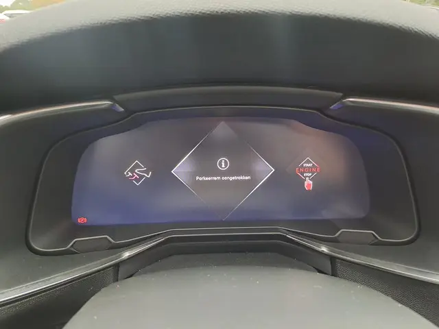 DS DS 7 Crossback 1.2 PureTech Executive 2021 Benzine 9