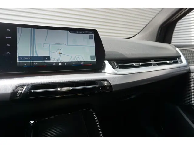 BMW 2 Serie Active Tourer 218i 2024 Benzine 9