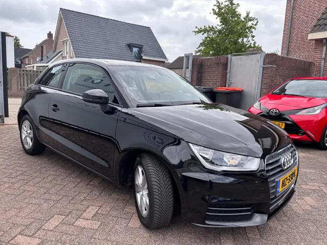 Audi A1 1.0 TFSI Pro Line Automaat 2016 Benzine 27