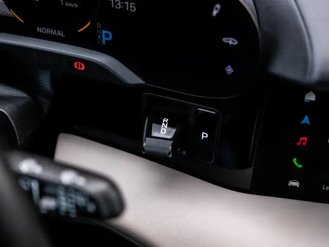 Porsche Taycan Sport Turismo 79 kWh 2022 Elektrisch 18