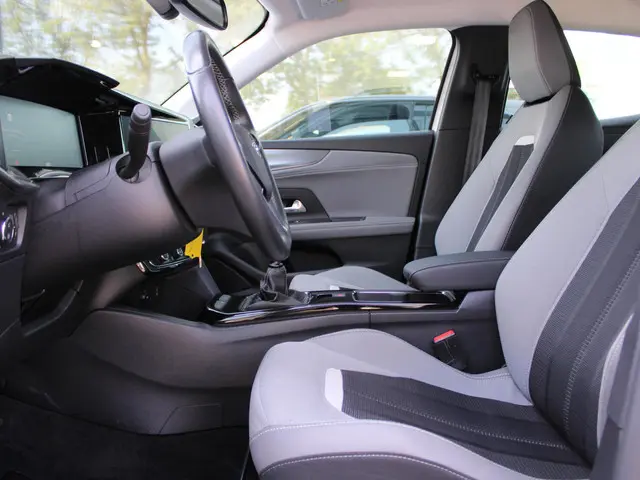 Opel Mokka 1.2 Turbo Elegance 2021 Benzine 13