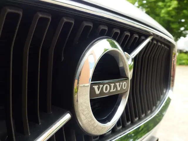 Volvo V60 B3 Momentum Advantage 2021 Benzine 18