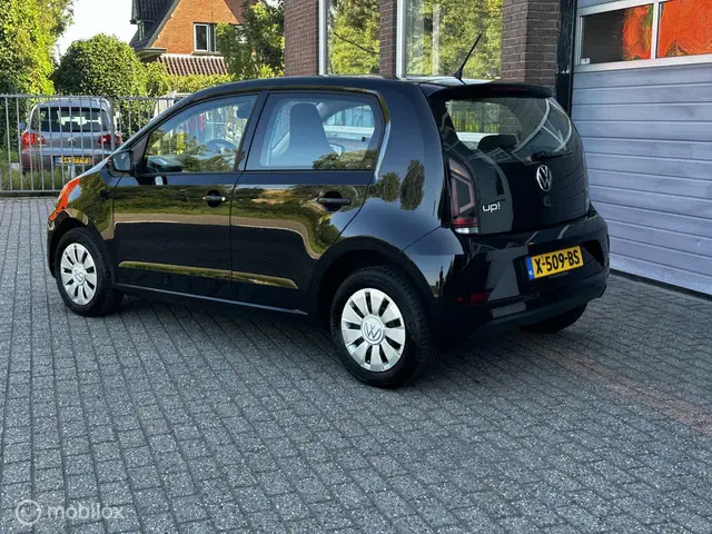 Volkswagen up! 1.0 CRUISE/AIRCO/MF-STUUR 2023 Benzine 3