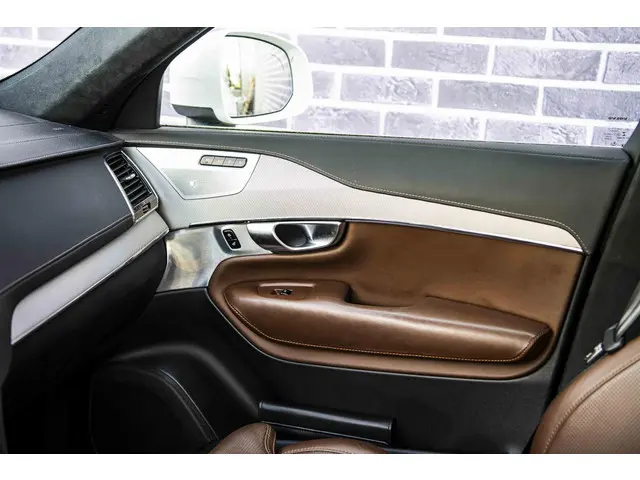 Volvo XC90 2.0 T5 AWD Inscription 2018 Benzine 36