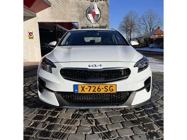 Kia XCeed 1.5 T-GDI DynamicLine 2022 Benzine 23