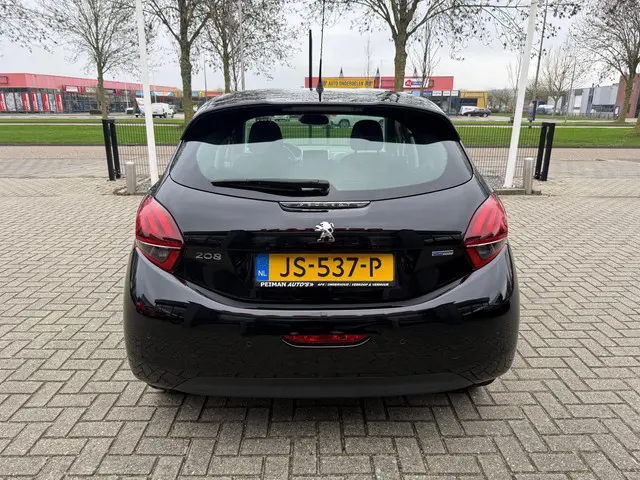 Peugeot 208 1.2 PureTech Blue Lease 2016 Benzine 8